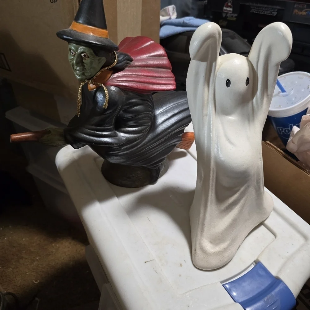 Set of 2 Vintage 1970s ceramic witch and ghost both 11